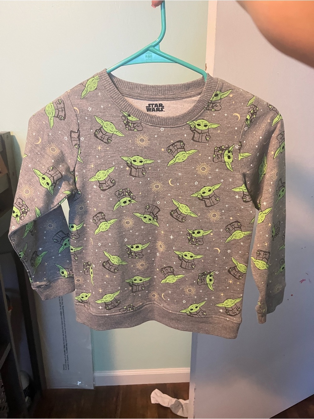 Star Wars Kids Gray Sweatshirt with Green Grogu Print